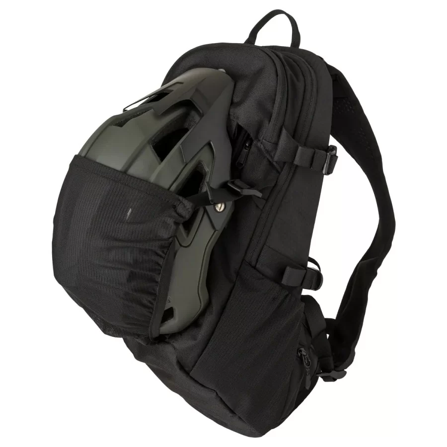 AGU "Venture Backpack MEDIUM" (9 litres) best cycling backpack with rain cover and room for everything